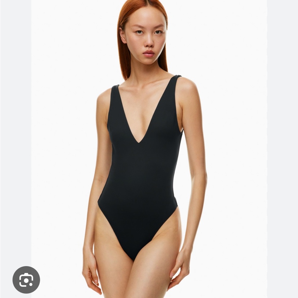 Babaton Black V-Neck Bodysuit